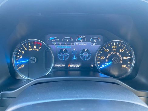 Used 2015 Ford F150 Lariat w/ Equipment Group 502A Luxury image 14