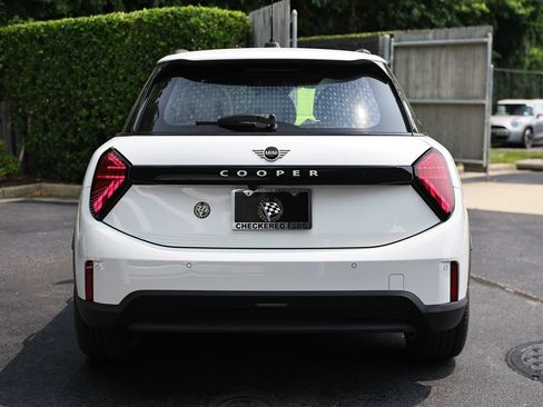 New 2026 MINI Cooper 4-Door Hardtop FWD image 10