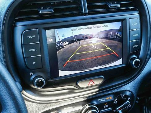 Used 2024 Kia Soul LX w/ Option Group 015 image 27