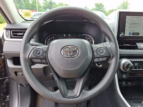 Certified 2025 Toyota RAV4 XLE AWD/4WD image 23