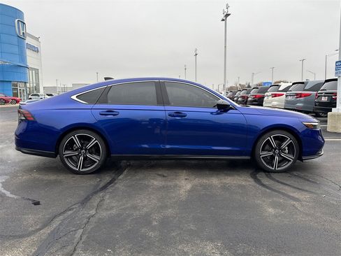 Certified 2023 Honda Accord Sport image 10