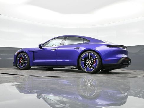 New 2026 Porsche Taycan GTS image 35