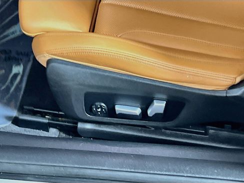 Used 2024 BMW 430i Convertible RWD image 16