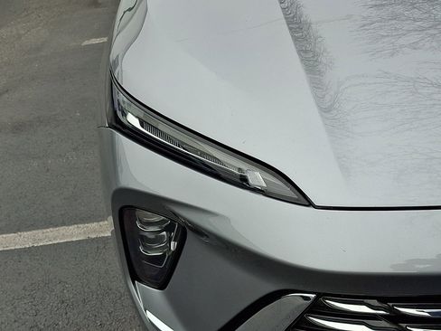 Certified 2024 Buick Envision Preferred image 10