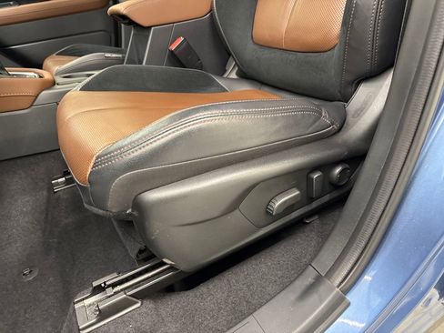 Certified 2025 Subaru Forester Touring w/ Popular Package - Touring AWD/4WD image 12