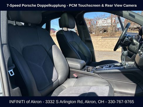 Used 2017 Porsche Macan AWD/4WD image 24