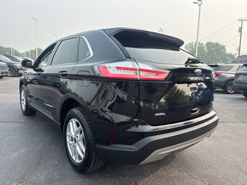 Used 2024 Ford Edge SEL w/ Convenience Package AWD/4WD image 11