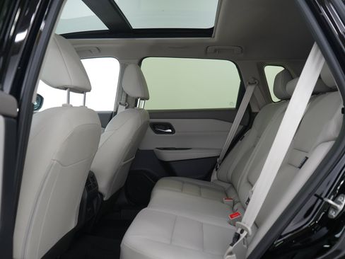 Certified 2026 Nissan Rogue Dark Armor AWD/4WD image 15