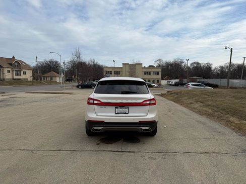 Used 2017 Lincoln MKX Select w/ Select Plus Package image 6