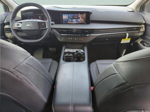 Certified 2025 Nissan Murano SV FWD image 21