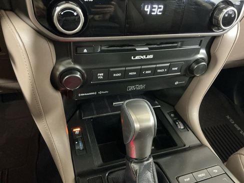 Used 2022 Lexus GX 460 Premium image 15