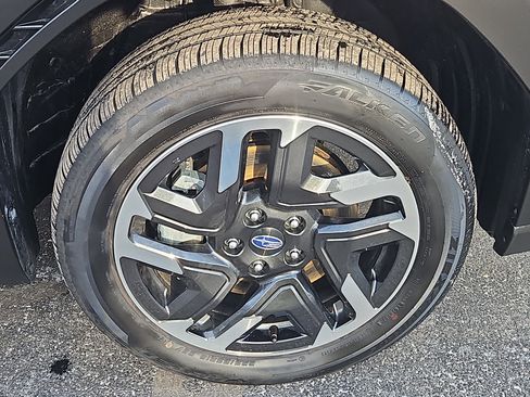 Certified 2025 Subaru Forester Premium image 28