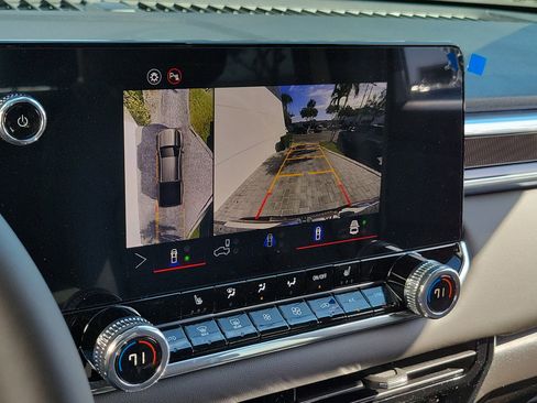 New 2026 GMC Canyon Elevation w/ Convenience Package image 29