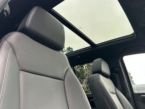 Used 2025 Chevrolet Tahoe LT w/ Comfort Package image 25