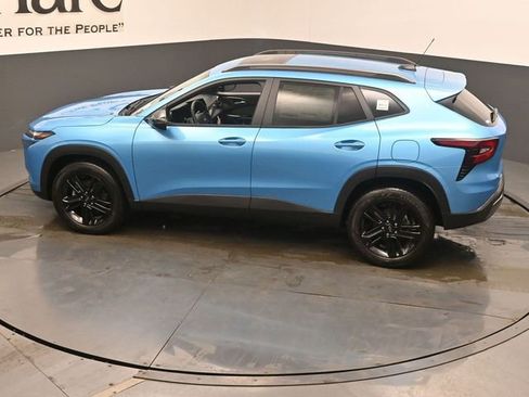 New 2026 Chevrolet Trax ACTIV w/ Sunroof Package FWD image 21