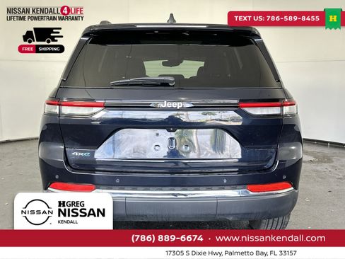 Used 2024 Jeep Grand Cherokee Limited 4xe image 10