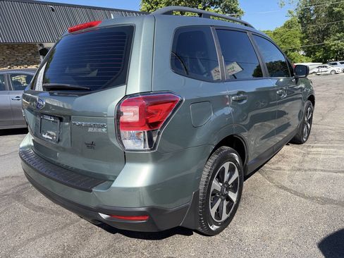 Used 2017 Subaru Forester 2.5i w/ Alloy Wheel Package AWD/4WD image 3