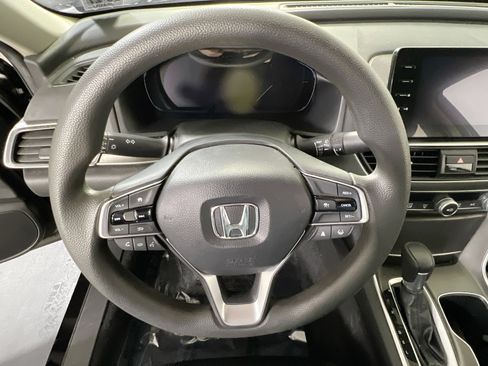 Used 2022 Honda Accord LX image 11