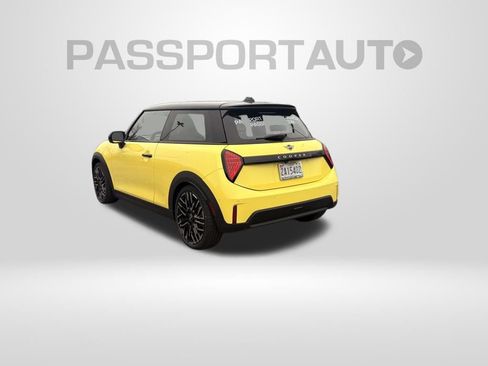 Used 2026 MINI Cooper S FWD image 7