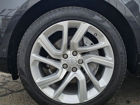 Used 2020 Land Rover Range Rover Sport HSE image 8