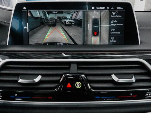 Used 2022 BMW 750i xDrive 750i xDrive w/ Executive Package image 19