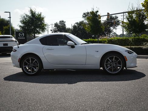Used 2023 MAZDA MX-5 Miata Grand Touring w/ Weather Package RWD image 11
