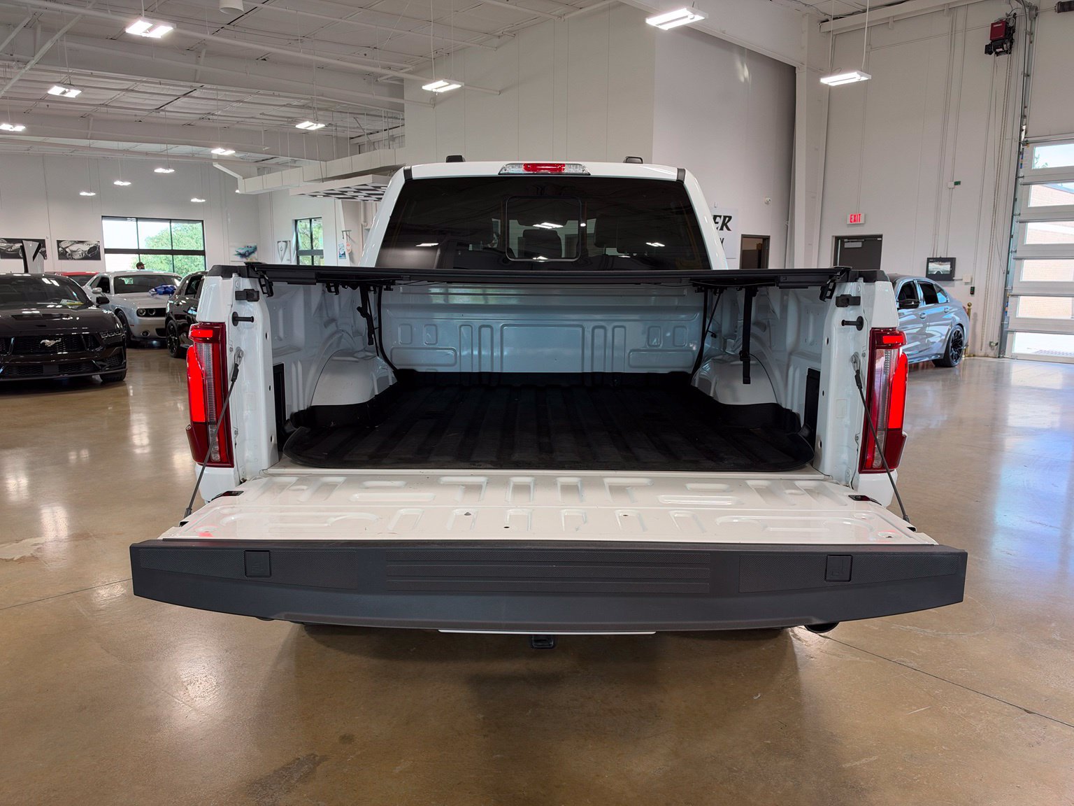 Used 2024 Ford F150 Lariat w/ FX4 Off-Road Package AWD/4WD image 41