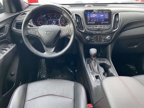Used 2023 Chevrolet Equinox RS w/ RS Leather Package AWD/4WD image 9