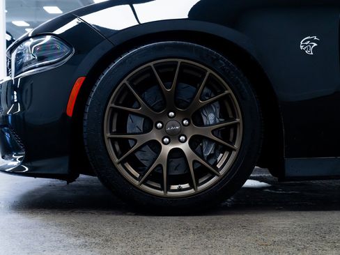 Used 2018 Dodge Charger SRT Hellcat image 7