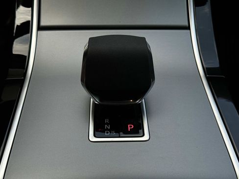 New 2025 Land Rover Range Rover Evoque S image 25