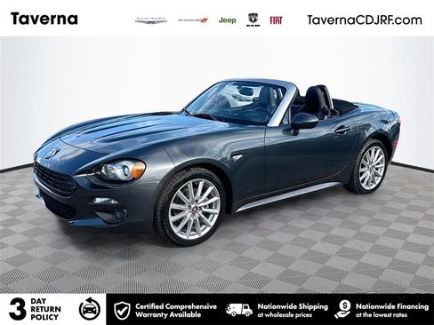 Used 2017 FIAT 124 Spider Lusso image 1