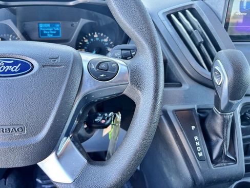 Used 2019 Ford Transit 350 XLT image 8