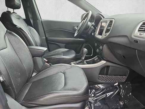 Used 2021 Jeep Compass Latitude FWD image 20
