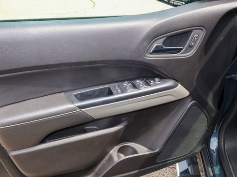 Used 2019 GMC Canyon Denali AWD/4WD image 9