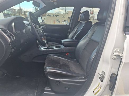 Used 2021 Jeep Grand Cherokee Laredo X image 15