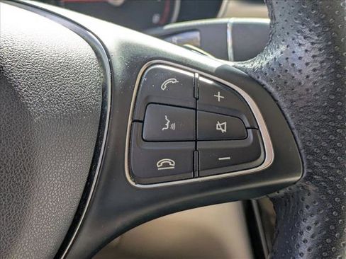 Certified 2019 Mercedes-Benz GLC 300 image 13