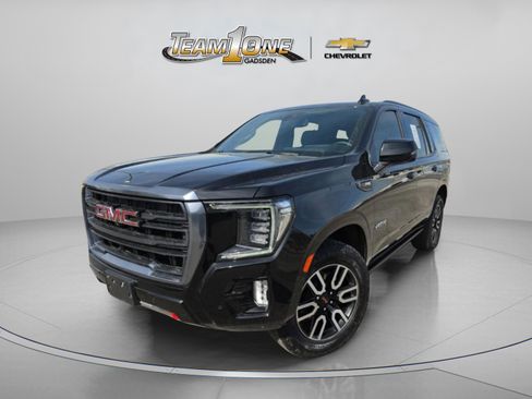 Used 2024 GMC Yukon AT4 w/ Technology Package AWD/4WD image 2