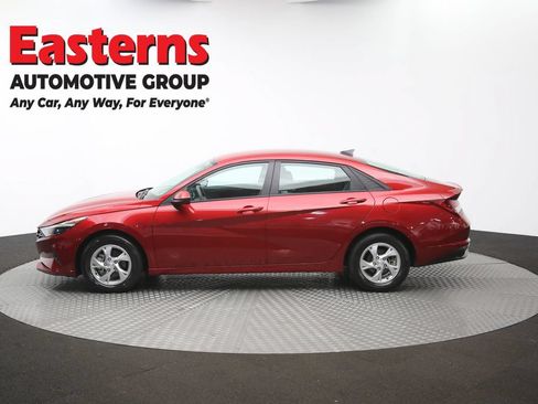 Used 2023 Hyundai Elantra SE w/ Cargo Package FWD image 59