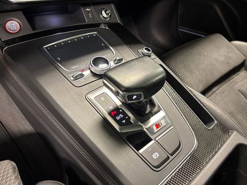 Used 2020 Audi SQ5 Premium Plus w/ Premium Plus Package image 38