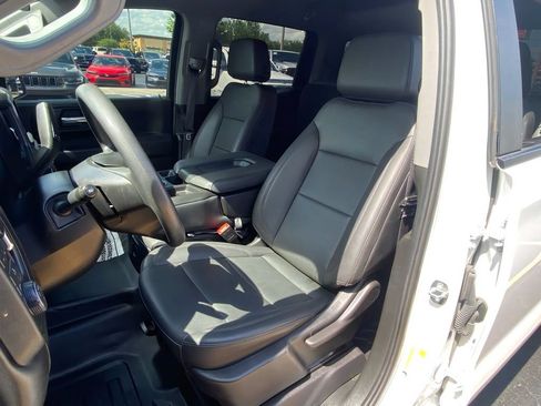 Used 2024 Chevrolet Silverado 1500 W/T w/ WT Value Package AWD/4WD image 15