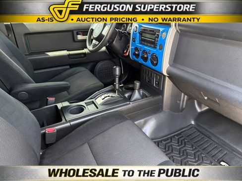 Used 2007 Toyota FJ Cruiser 4WD w/ Convenience Pkg image 25