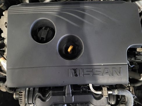Used 2019 Nissan Altima 2.5 S FWD image 30