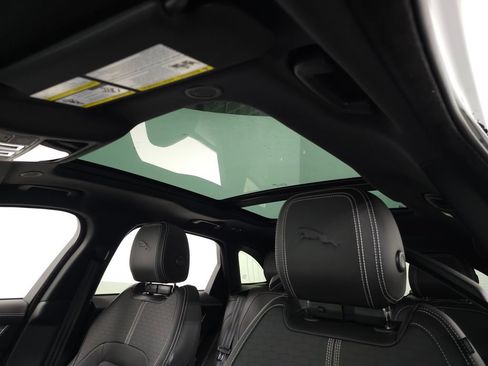 Used 2025 Jaguar F-PACE R-Dynamic S AWD/4WD image 19