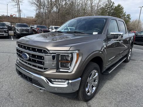 Used 2023 Ford F150 Lariat w/ Equipment Group 502A High image 3