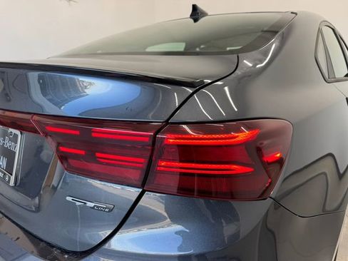 Used 2023 Kia Forte GT-Line image 32