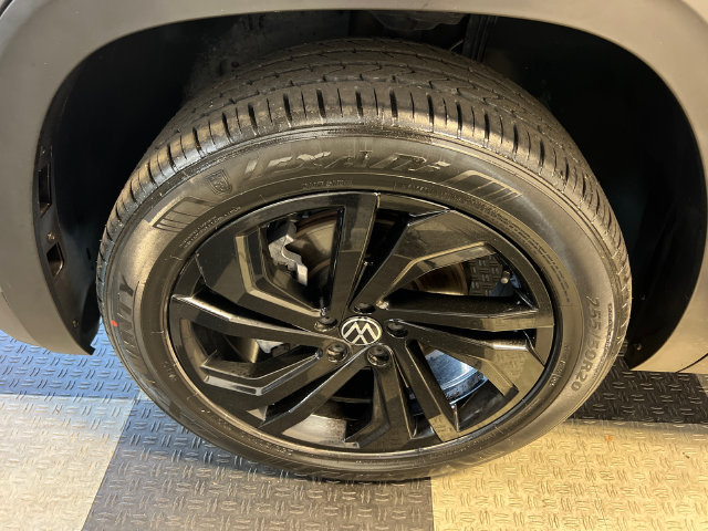 Certified 2023 Volkswagen Atlas SE AWD/4WD image 9