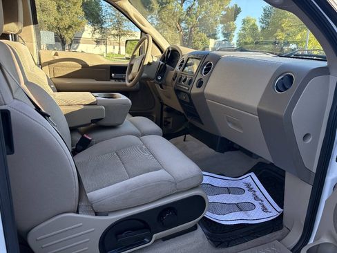 Used 2004 Ford F150 XLT RWD image 10