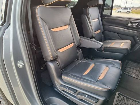 Used 2021 GMC Yukon XL AT4 w/ AT4 Premium Package image 29
