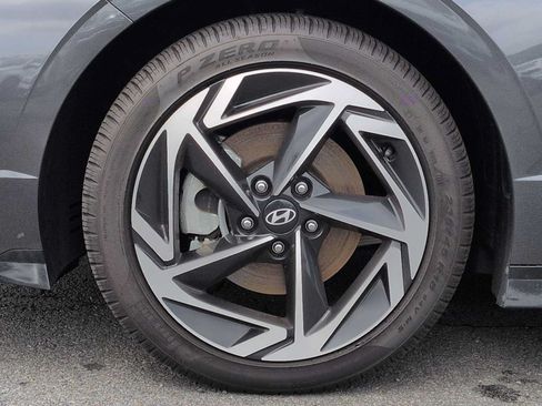 Used 2025 Hyundai Sonata SEL FWD image 14