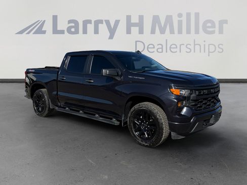 Used 2022 Chevrolet Silverado 1500 Custom image 7